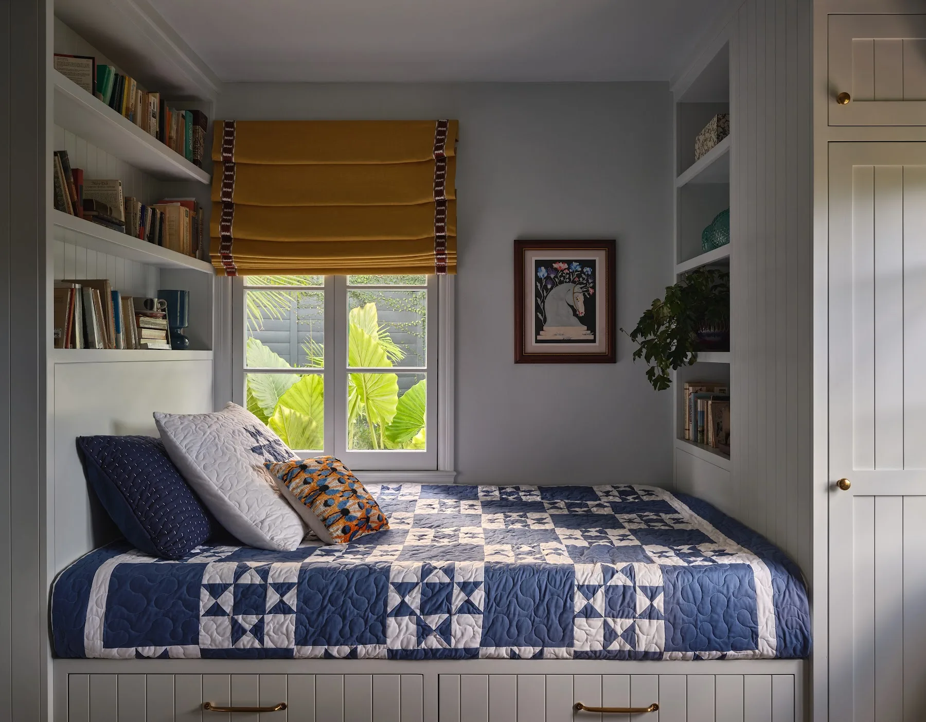 Room by Studio Nauleau painted in Borrowed Light