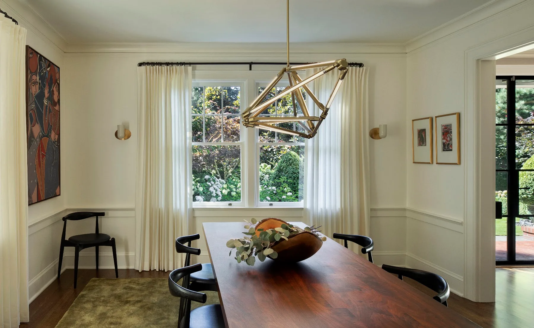 Room by JHL Design painted in Pointing