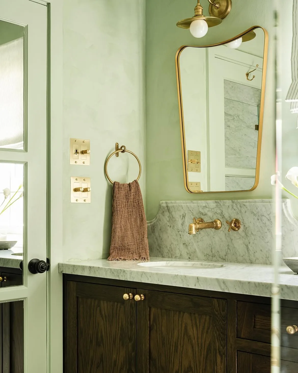 Room by Eva Holbrook painted in Sweet Tea