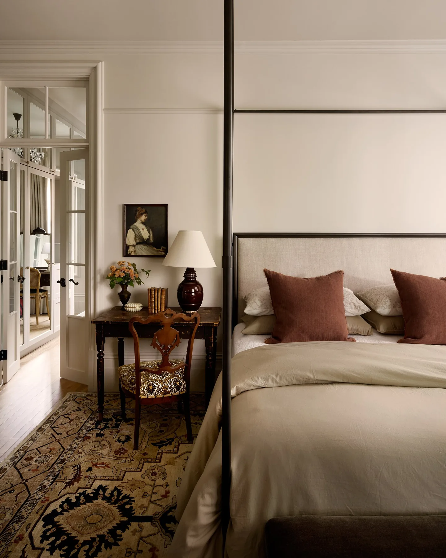 Room by Blanc Marine Intérieurs painted in White Dove