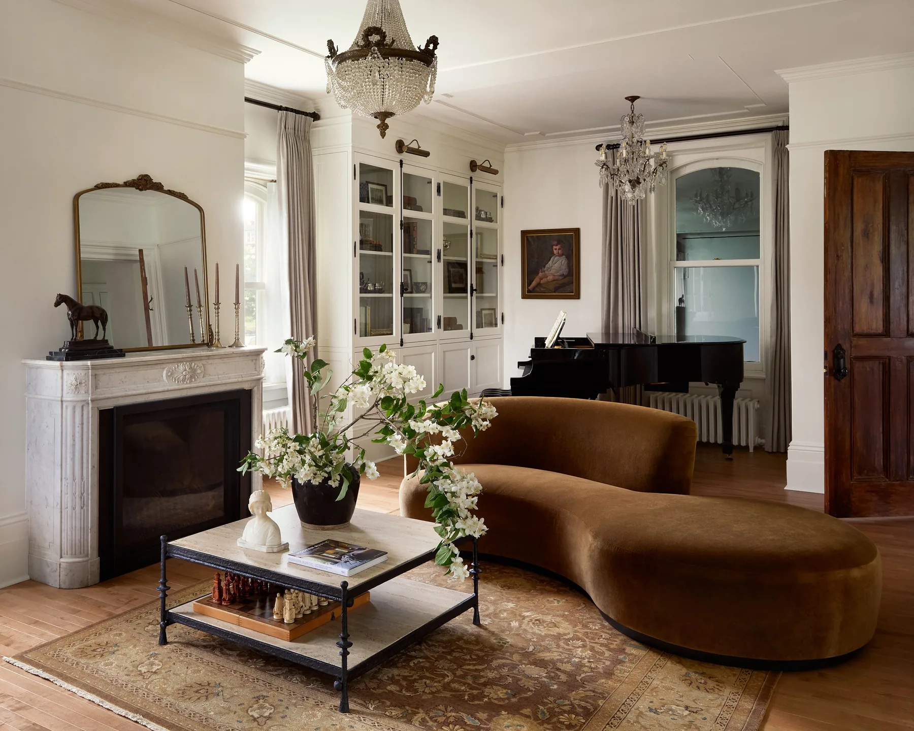 Room by Blanc Marine Intérieurs painted in White Dove